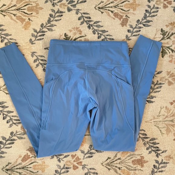 EUC Lululemon Leggings (Size4) - Picture 2 of 4